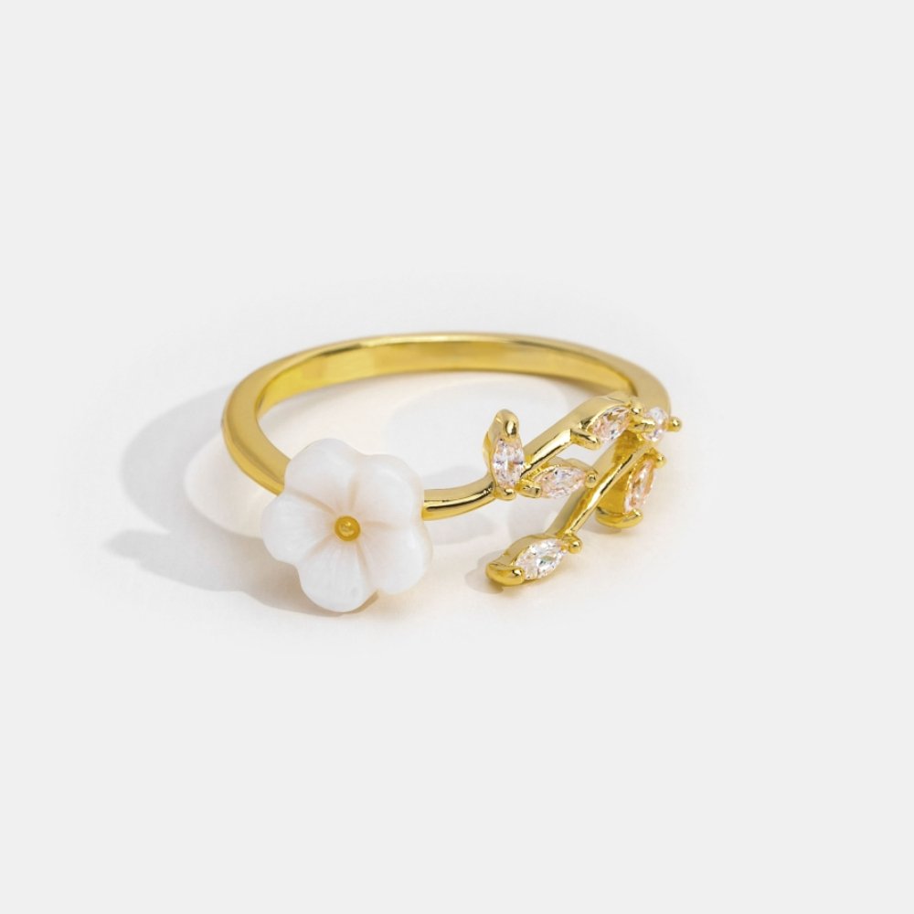 Ring with White Flowers