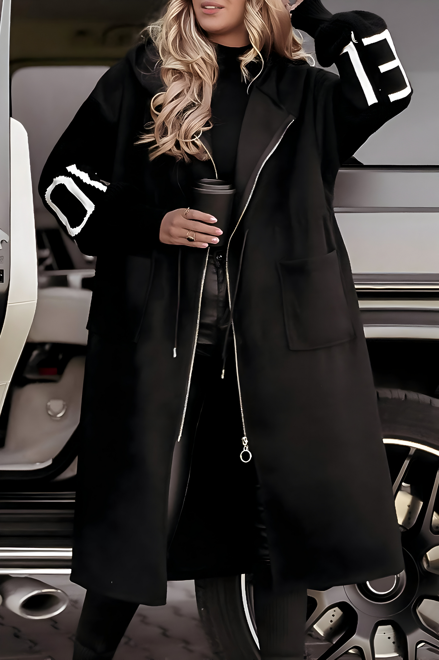 SELENE | Knit-Hooded Winter Jacket