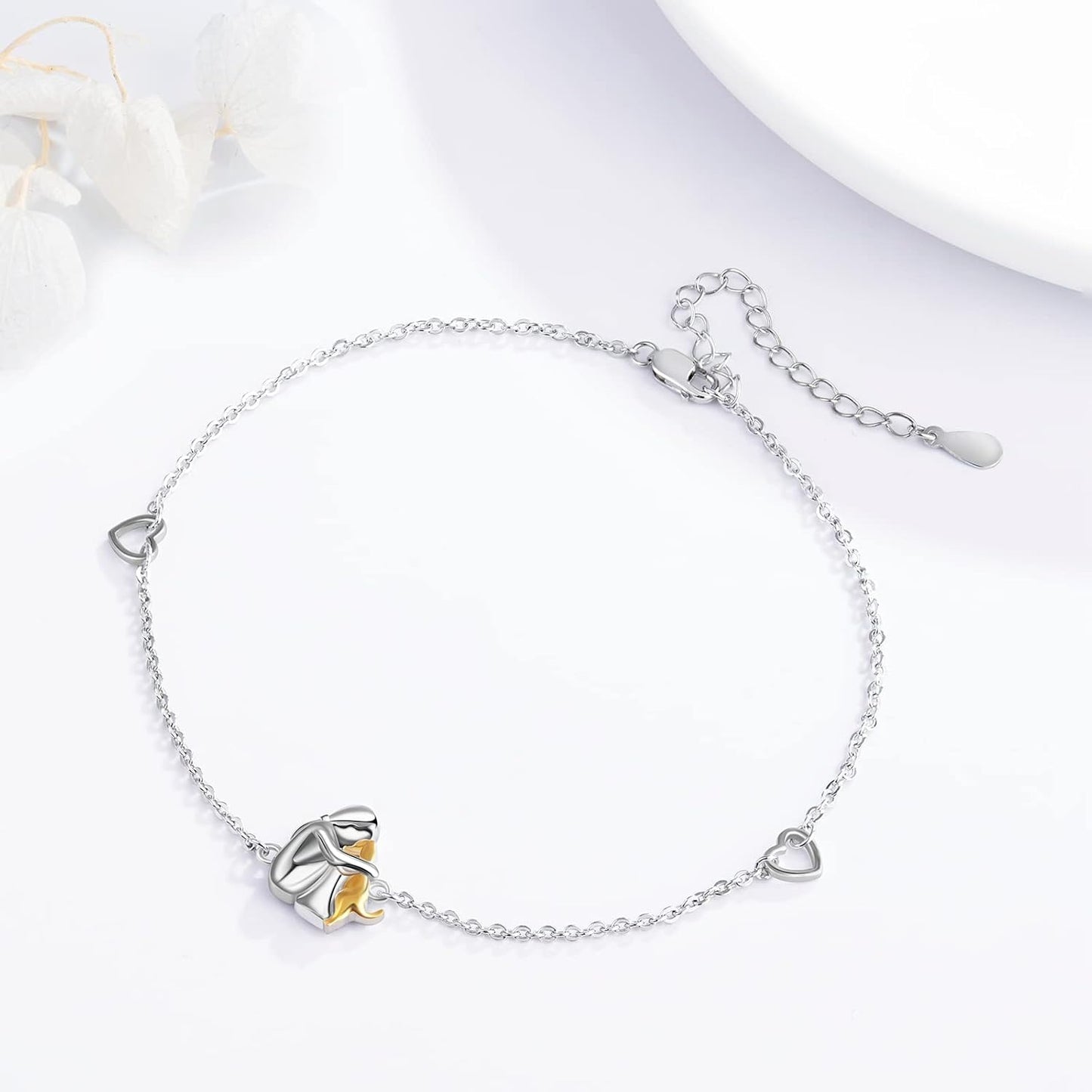 Lola™ | Dog Icon Bracelet