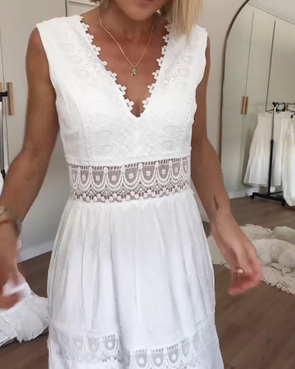 Serena Chic Lace V-Neck Dress