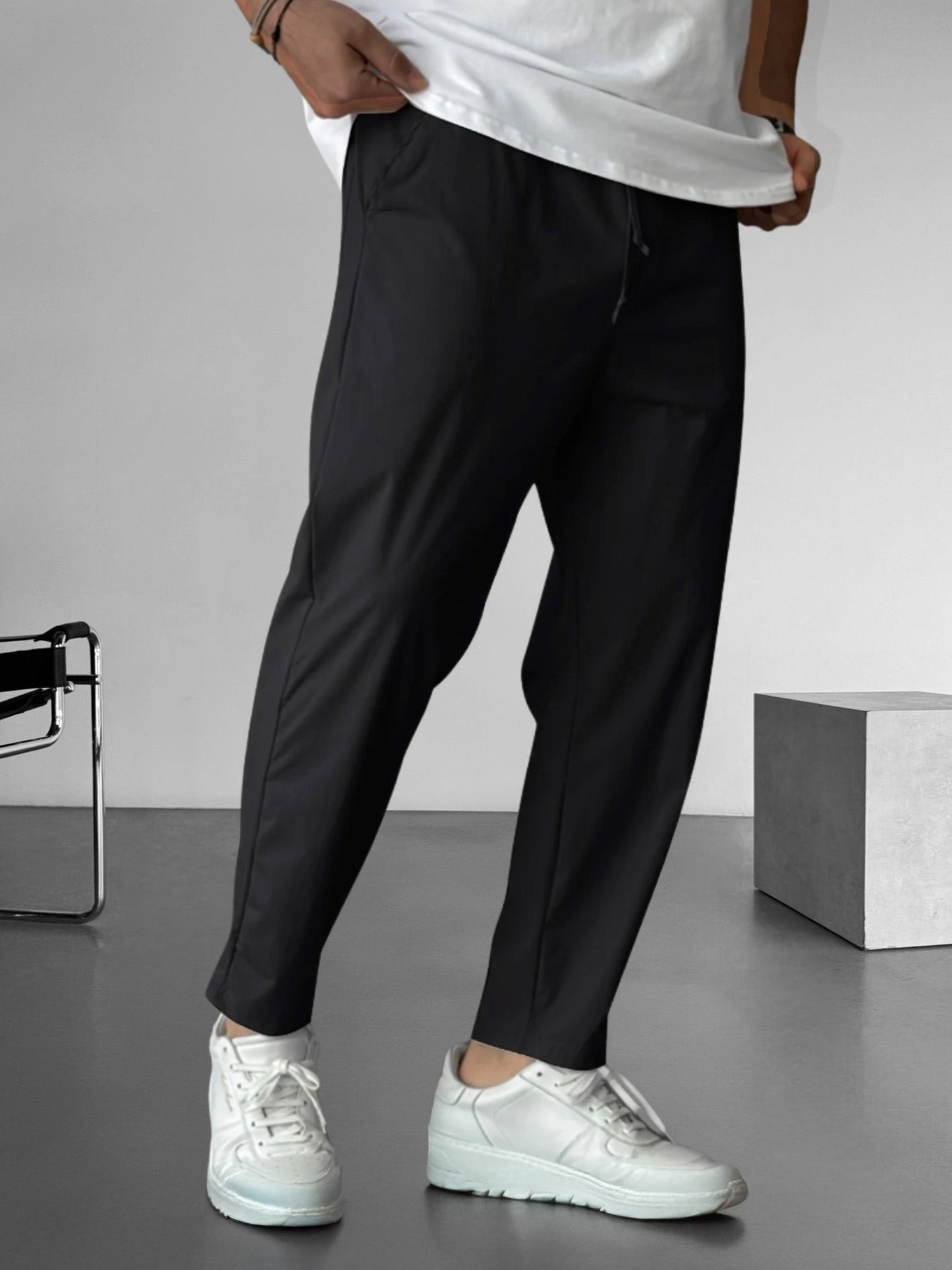 Essential Tapered-Hose mit Kordelzug 
