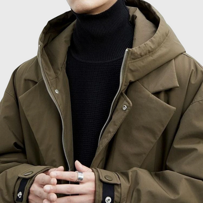 Wind- und wasserdichte Jacke mit Kapuze