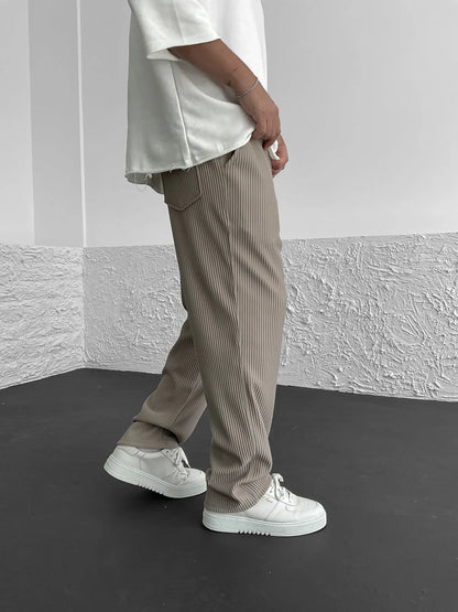Gerippte Hose mit entspannter Passform
