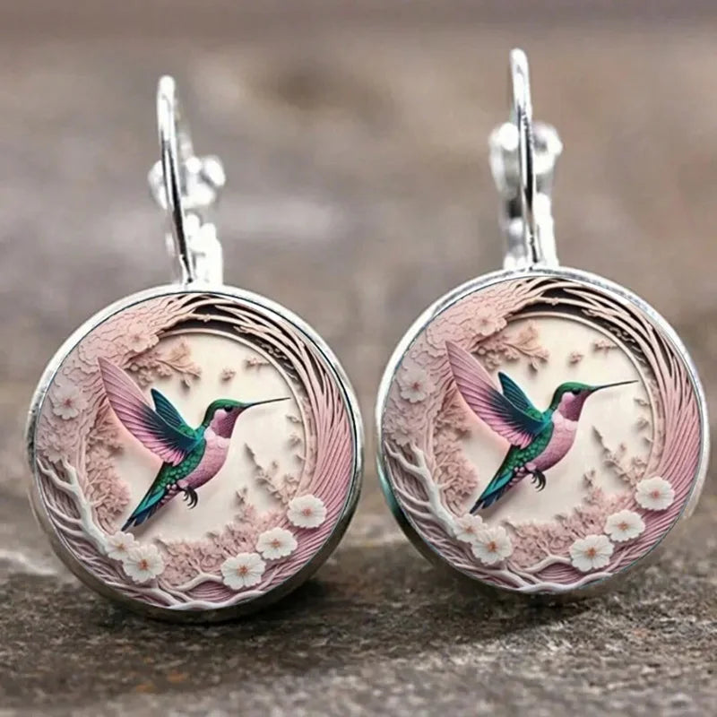 Lunéa™ | Hummingbird Pendant Necklace Under a Crystal Dome