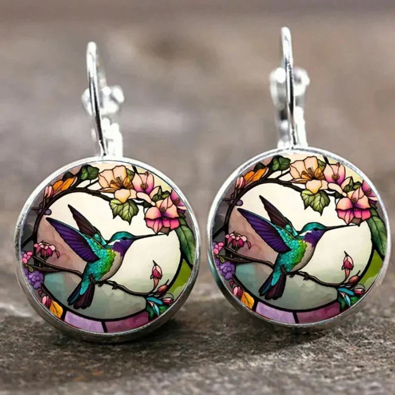 Lunéa™ | Hummingbird Pendant Necklace Under a Crystal Dome
