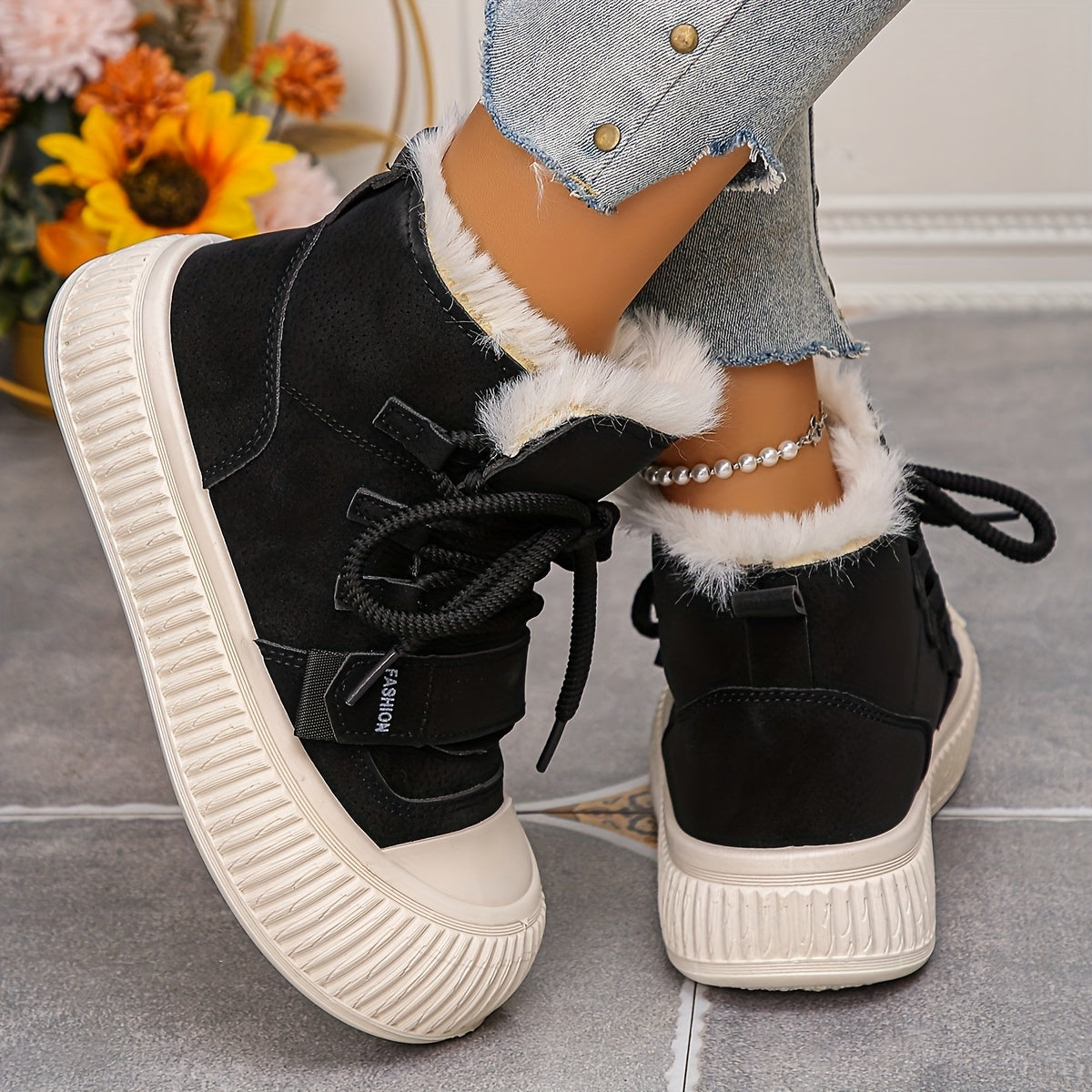 Nora | Gefütterte Mid-Top Winterstiefel