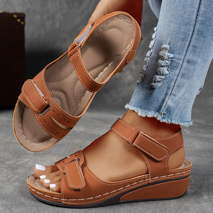 Orthopädische Sandalen für Damen