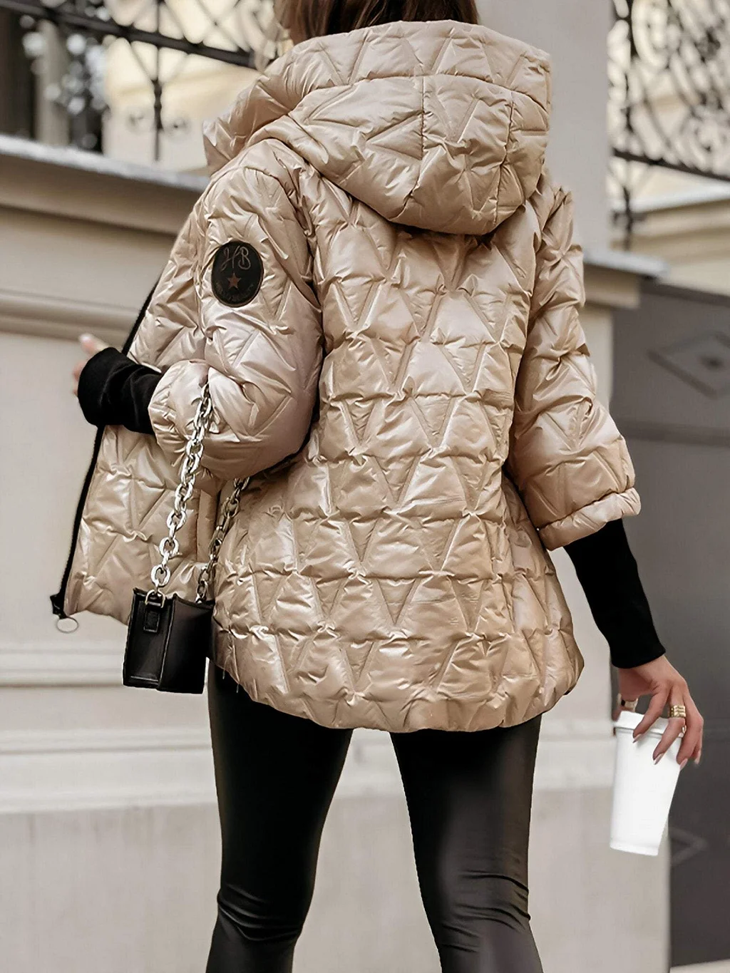 DANIELA | Damen Winterjacke aus Baumwolle mit Kapuze und langen Ärmeln