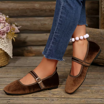 BelleRue | Vintage Mary-Jane-Ballerinas mit eckiger Kappe