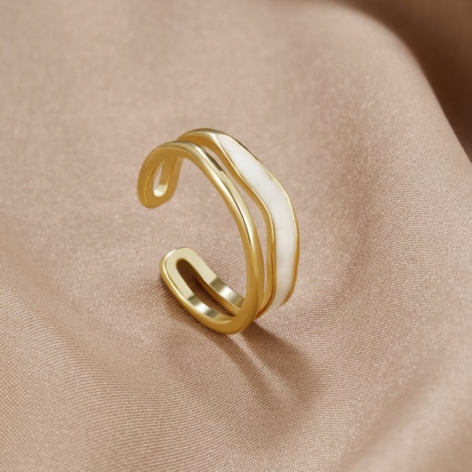 Goldring Sahara mit Lapis 