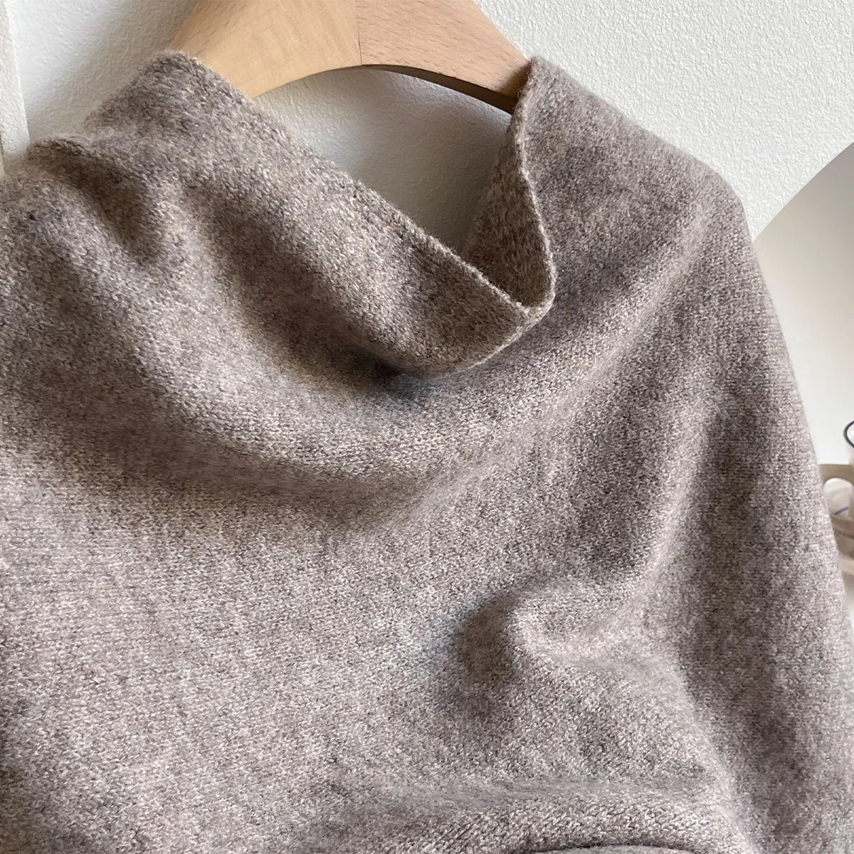 Noelle | Elegant Warm Shawl