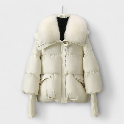 Amara | Elegant Fur-Collar Winter Jacket