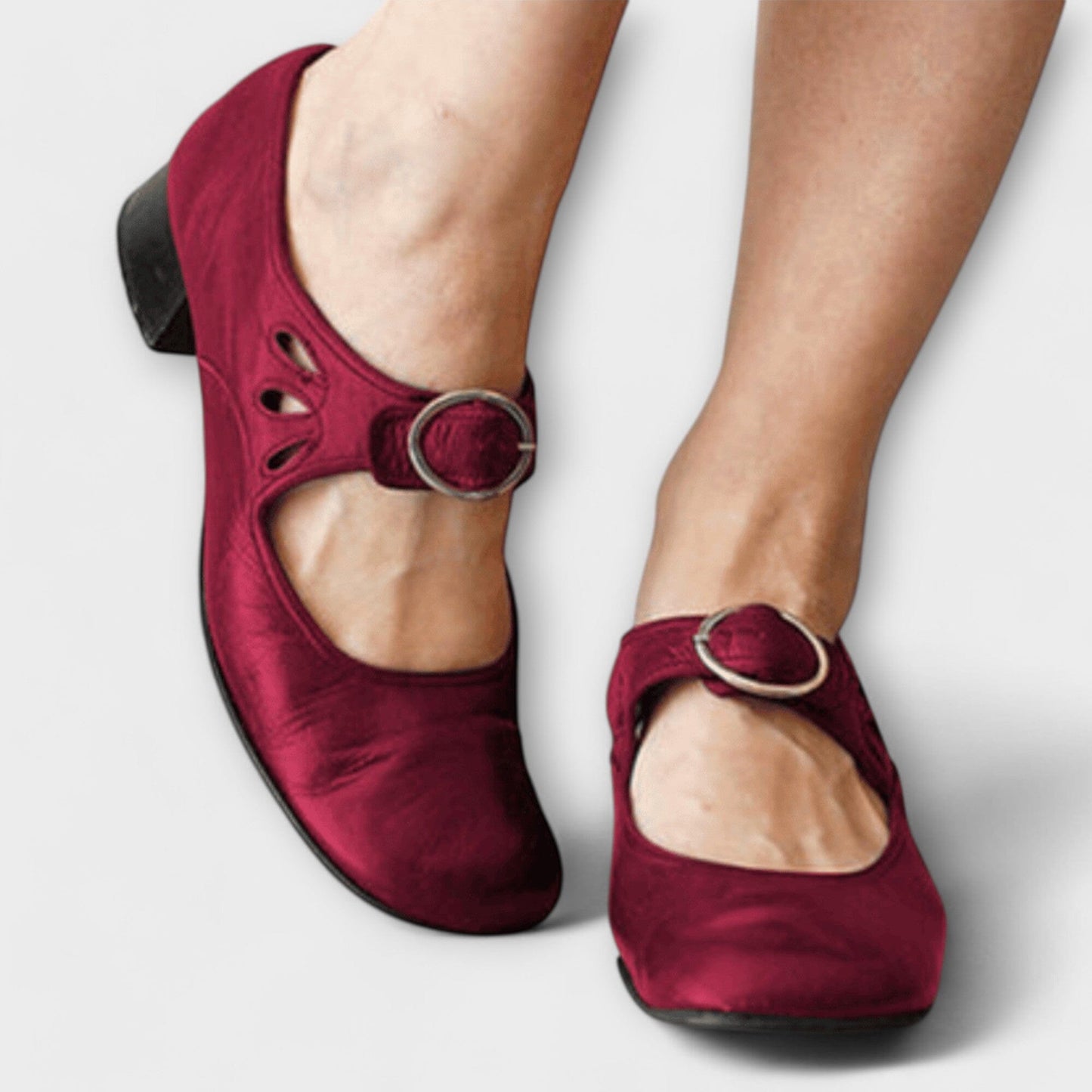 Isabela | Retro-Lederschuhe mit Schnalle