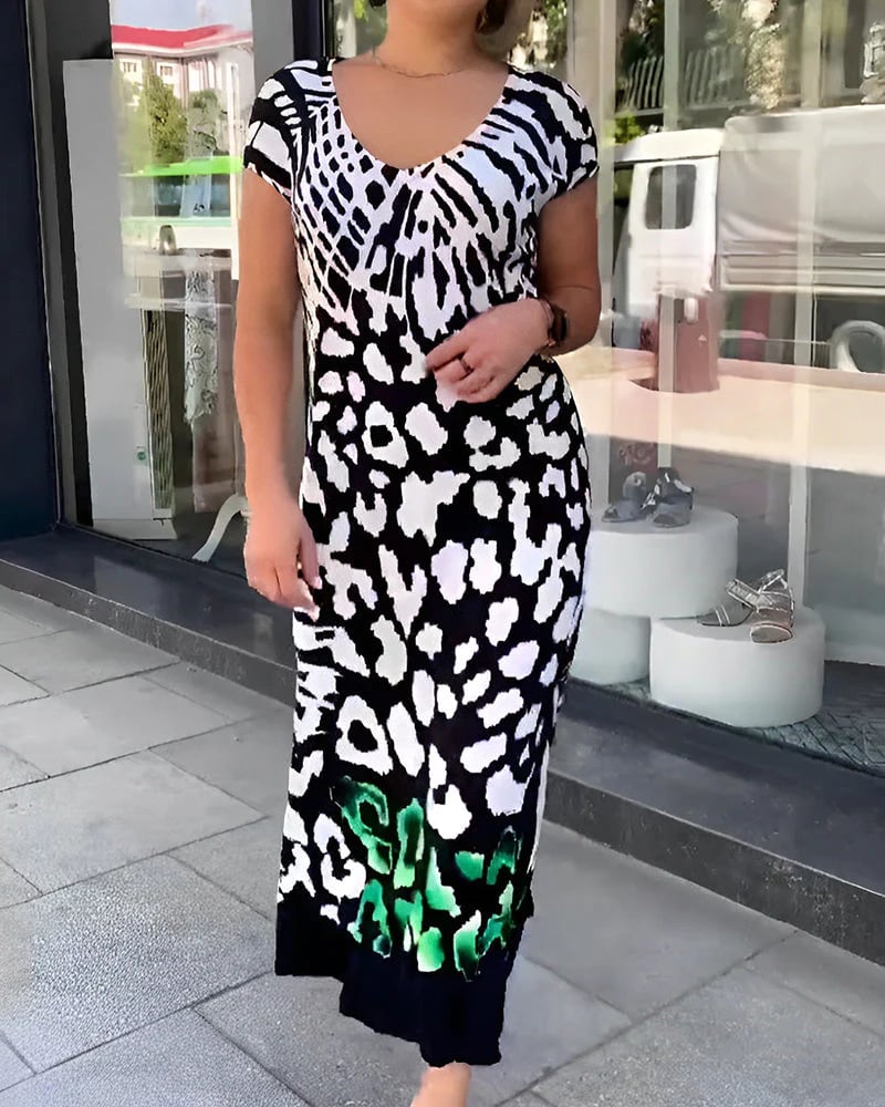 Lässiges, kurzärmliges, bedrucktes Kleid